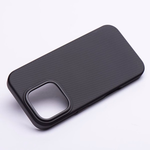 Suojakuori iPhone 17 Pro:lle Carbon Elite Mag Cover MagSafe-yhteensopiva musta