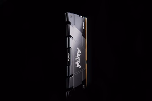 Kingston Technology FURY 8GB 3200MT/s DDR4 CL16 DIMM Renegade musta