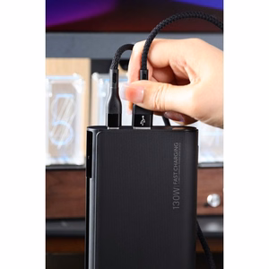 Ulkoinen akku Veger TCE130 (W2503) PD 130W 25000 mAh sisäänrakennetuilla Type C -kaapeleilla / Lightning musta