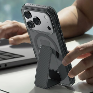 AmazingThing Titan Pro Holder Suojakuori iPhone 17 Pro Max:lle MagSafe-yhteensopiva - musta