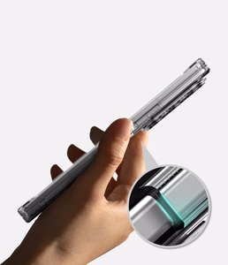 Ringke Fusion Magnetic MagSafe -suojakuori Samsung Galaxy Z Fold 8 Ultralle, läpinäkyvä