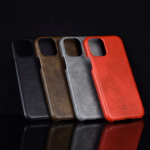 Crong Essential Cover suojakuori laitteelle iPhone 11 Pro, punainen