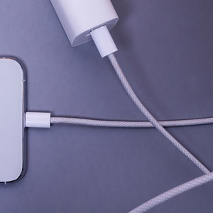 Maxlife MXUC-06 -kaapeli USB-C - USB-C 1,0 m 20W harmaa nylon