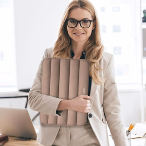 Tech-Protett Fluffy Laptop Bag 15-16 - Brown