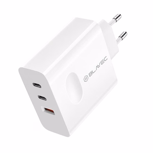 Blavec seinälaturi BC-11 GaN - USB + 2xType C - QC PD 65W 3A ja Type C - Type C -kaapeli (TCBC11G-U2CW653A) valkoinen