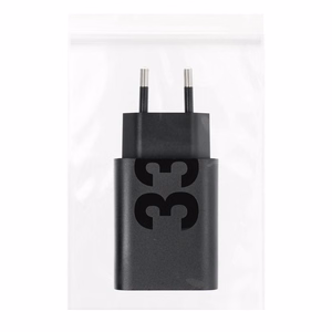 Motorola alkuperäinen laturi USB-A 33 W MC339 musta, bulk