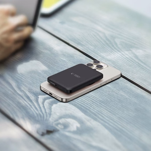 Tech-Protect LifeMag PB10 Powerbank MagSafe 5000mAh 15W USB-C-portilla - musta + USB-C-kaapeli