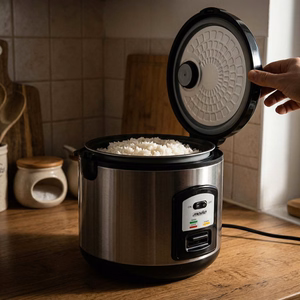 Mesko MS 6411 – riisinkeitin, 1000 W, 1,5 l, ruostumaton teräs/musta