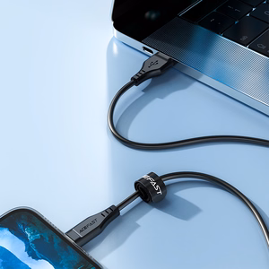 Acefast kaapeli MFI USB - Lightning 1.2m, 2.4A musta (C3-02 black)