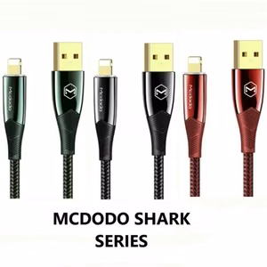 USB Kaapeli Mcdodo CA-8063 musta Lightning 180cm