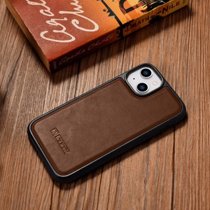 iCarer Nahka Öljyvaha Aitoa nahkaa Kotelo iPhone 14 Plus (MagSafe yhteensopiva) Ruskea (WMI14220719-BN)