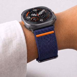 Tech-Protect Nylon Clasp -ranneke mallille Samsung Galaxy Watch Ultra 47 mm – tummansininen