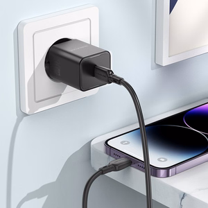 Borofone Wall charger BN13 Safety GaN - Type C - PD 30W with Type C to Lightning cable black