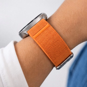 Tech-Protect Nylon Clasp -ranneke mallille Samsung Galaxy Watch Ultra 47 mm – oranssi