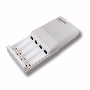 Panasonic Eneloop Smartplus BQ-CC87 / BQ-CC87USB – kotitalousakkujen laturi, USB-virtalähde