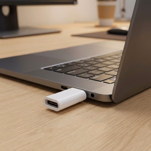 Adapteri Type C - Micro USB Blue Star - valkoinen