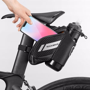 Rockbros C32BK satulalaukku 1.5 l juomapullotaskulla - musta