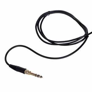 Beyerdynamic DT 770 PRO 32 Ω – closed-back studio headphones