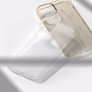 Ringke Slim suojakuori iPhone 14 Plus:lle erittäin ohut puoliläpinäkyvä kuori