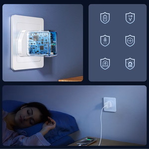 Joyroom JR-TCF20 PD 20W Seinälaturi (UK-pistoke) ja 1m USB-C Kaapeli - Valkoinen