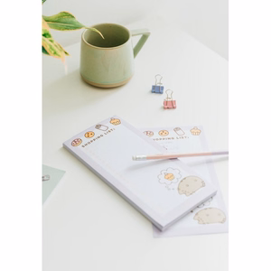 Pusheen Moments -magneettilehtiö jääkaappiin kynällä