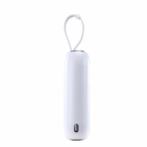 Joyroom mini powerbank 10000mAh värikäs sarja 22.5W, jossa on 2 sisäänrakennettua USB C ja Lightning kaapelia vaaleanpunainen (JR-L012)