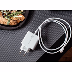 Puhelinlaturi Forcell F-Energy USB C QC4.0 PD 3A 45W TFK-TC-45WPD valkoinen