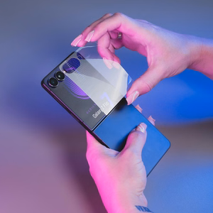Samsung Galaxy Z Flip 7 – 3mk SilverProtection+ puhelimen näytönsuoja