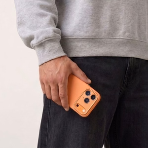 Tech-Protect Uniq MagSafe CC suojakuori malleille iPhone 18 Pro Max / 17 Pro Max, oranssi
