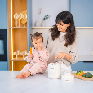 Momini KiddoChef 10-in-1-monitoimikone lastenruoan valmistukseen