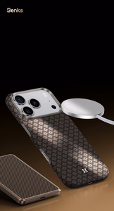 Benks Magnetic Armor Air Armor Grid Kevlar suojakuori Metal Frame 600D (A070) iPhone 17 Pro Max:lle kultainen