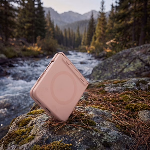 Tech-Protect Kevlar Aura -suojakuori laitteelle Samsung Galaxy Z Flip 8, MagSafe-yhteensopiva – vaaleanpunainen