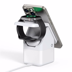 Duzzona W20 15W 4-in-1 langaton laturi iPhone/AirPods/Apple Watch yhteensopiva yölampulla - valkoinen