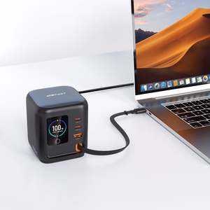 Acefast Z10 GaN 100 W 3 × USB -pöytälaturi sisäänvedettävällä USB-C-kaapelilla ja TFT-näytöllä, musta
