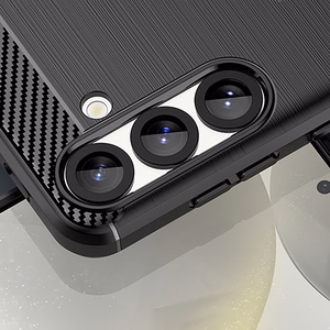Carbon Suojakuori Samsung Galaxy S25 Edge:lle - musta