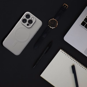 Suojakuori Samsung A57:lle Silicone Mag Cover MagSafe-yhteensopiva titaaninharmaa
