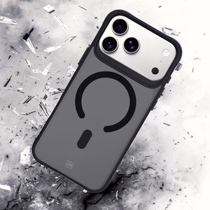 3mk Smoke MagCase iPhone 17 Pro Max:lle - musta puoliläpinäkyvä