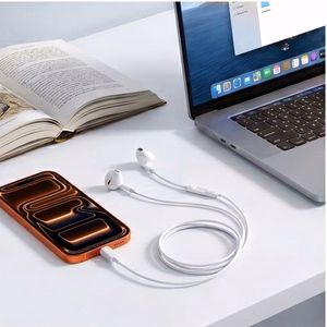 Tech-Protect Ultraboost Core G4 langalliset kuulokkeet USB-C-liitännällä – valkoinen