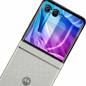3mk SilkyMatt Pro matte screen-protection film for Motorola Razr 60