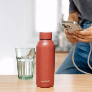 Quokka Solid ruostumattomasta teräksestä valmistettu termospullo, 510 ml, Firebrick Red
