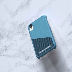Nordic Elements Saeson Freja suojakuori laitteelle iPhone XR, petrolinsininen