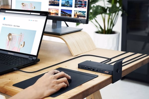 NB ACC DOCK DC500 TRIPLE 4K/TBT4 90XB08DN-BDS010 ASUS