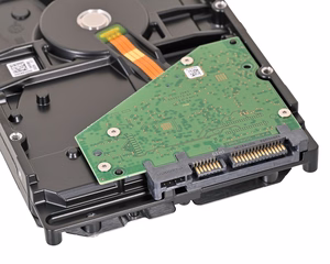 Seagate BarraCuda ST4000DM004 – sisäinen kiintolevy, 4 Tt, 5400 RPM, 256 MB, 3.5-inch, SATA III