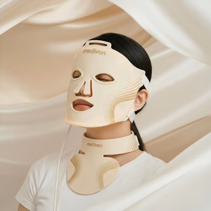 Medivon Lumi Max LED light therapy mask for face, neck and décolletage