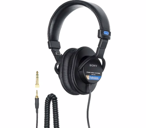 Sony MDR-7506 – suljetut studiokuulokkeet, mustat
