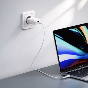 Puhelinlaturi VEGER USB A + Type C PD Super Charge PPS 45W + datakaapeli Type C C 100W TR101 valkoinen