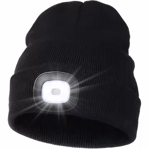 Lippalakki LED-valolla - Musta