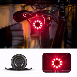 Rockbros Q1 polkupyörän takavalo 7 värin LED + USB-C - USB-A kaapeli - musta