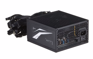 Aerocool Lux RGB 550M 550 W musta virtalähde