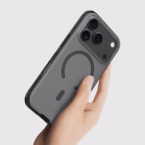 Nillkin Super Frosted Shield Pro MagSafe-yhteensopiva suojakuori iPhone 17 Pro:lle - läpinäkyvä musta